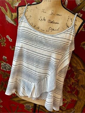 Women’s “Maurices” Flowy Tank Top | #J35